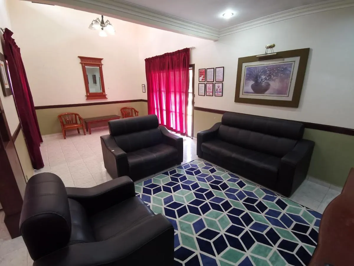 Besla Homestay Lot1282 At A'Famosa Resorts Melaka Villa, 4Rooms, Private Pool Bbq, Karaoke With Surcharge 0*, Malacca Maleisië