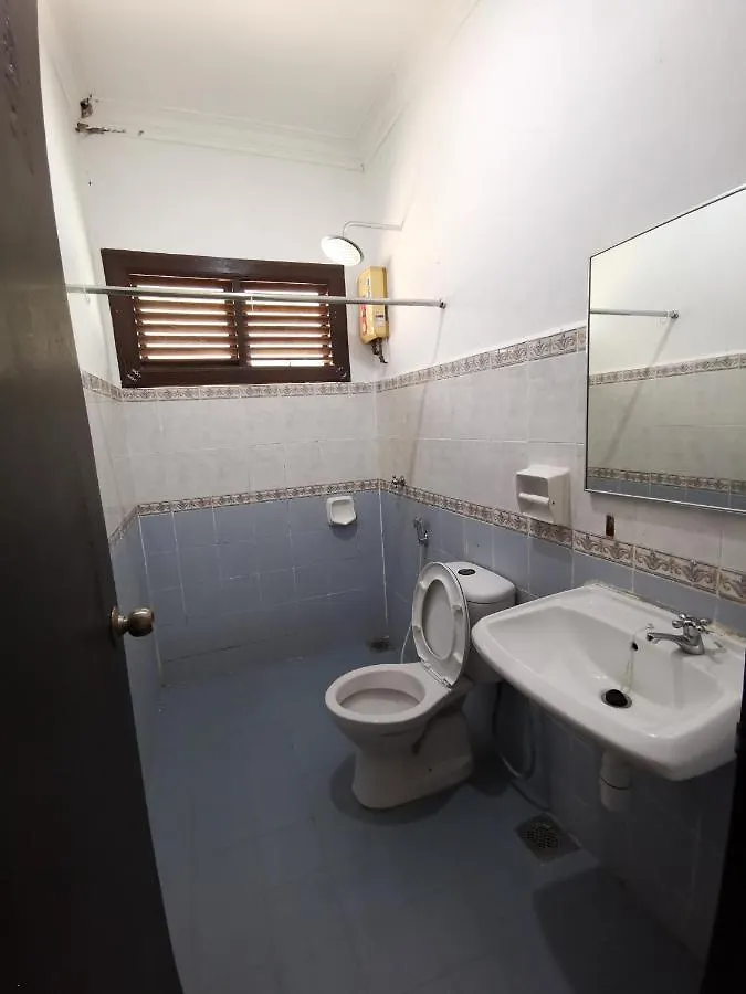Villa Besla Homestay Lot1282 At A'Famosa Resorts Melaka Villa, 4Rooms, Private Pool Bbq, Karaoke With Surcharge