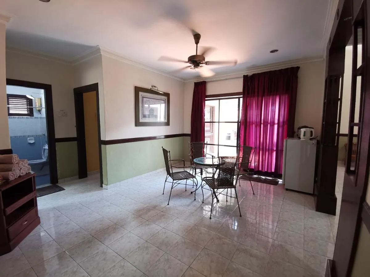 Besla Homestay Lot1282 At A'Famosa Resorts Melaka Villa, 4Rooms, Private Pool Bbq, Karaoke With Surcharge Villa